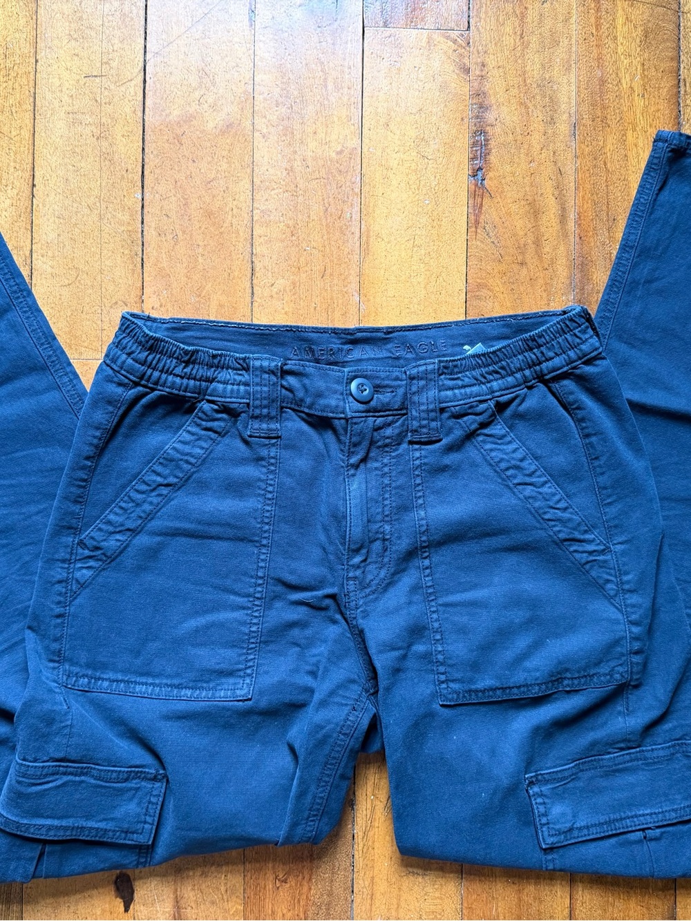 American Eagle Outfitters Navy Blue Women’s Cargo Jeans